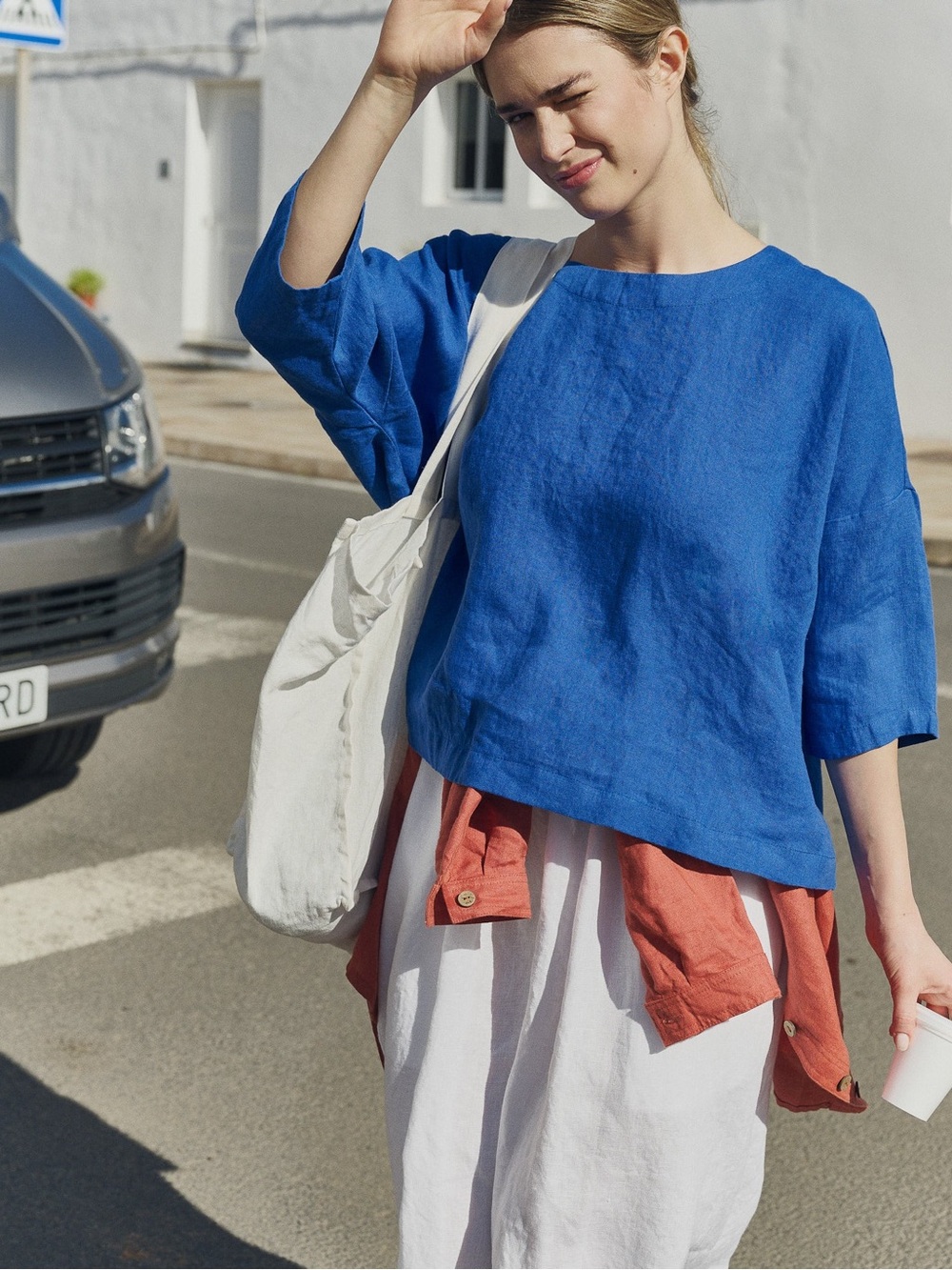 Not Perfect Linen Oversized OLD LONDON round neck top